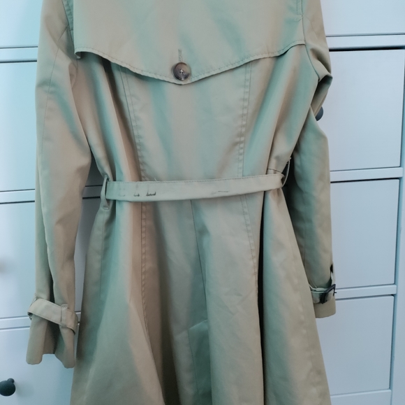 H&M Khaki Trench Coat, Size 8 - Picture 4 of 4